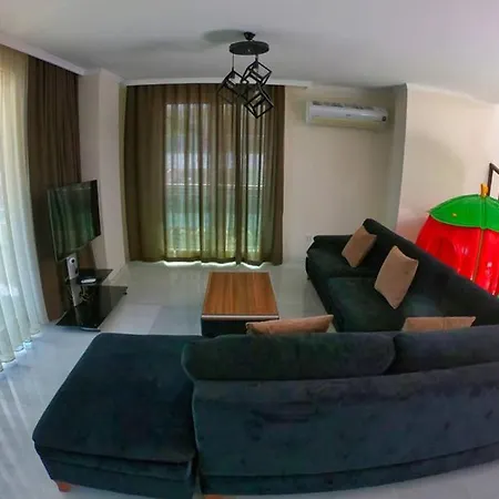 квартира дуплекс 2+1 на первой линии *