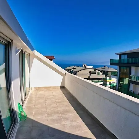 квартира дуплекс 2+1 на первой линии Appartement